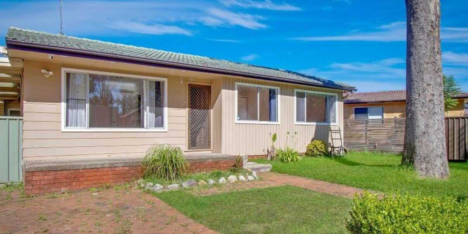 42 St Clair Avenue St Clair