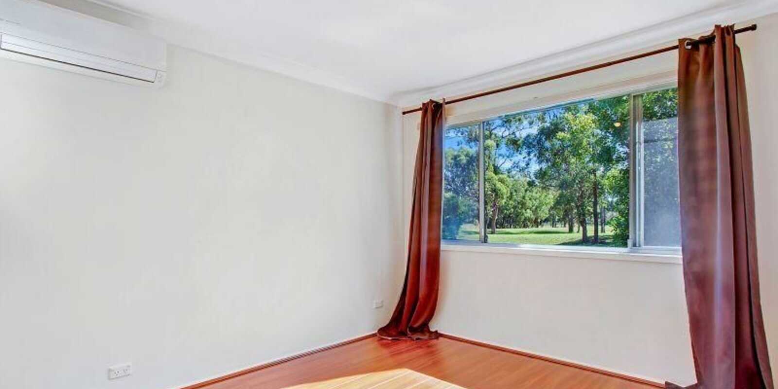 42 St Clair Avenue St Clair