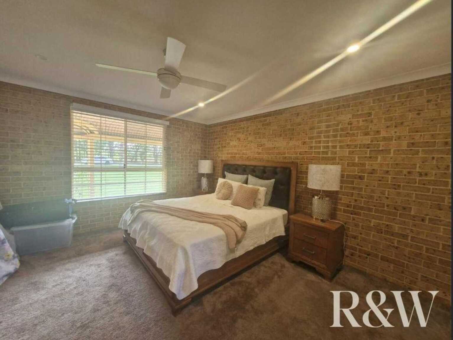 240 Luddenham Road Orchard Hills