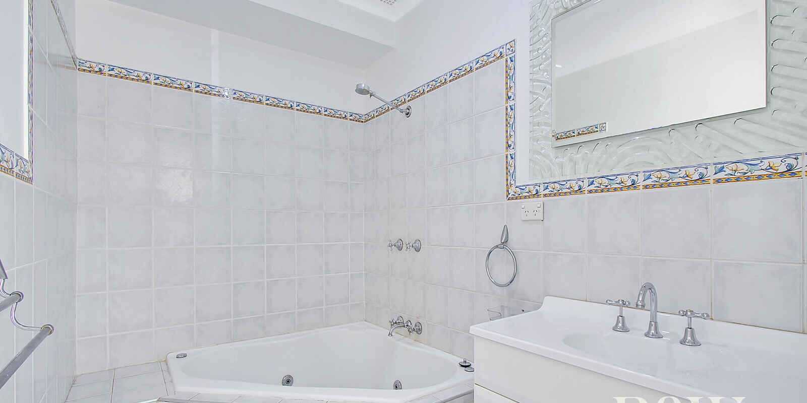 36 Ontario Avenue St Clair