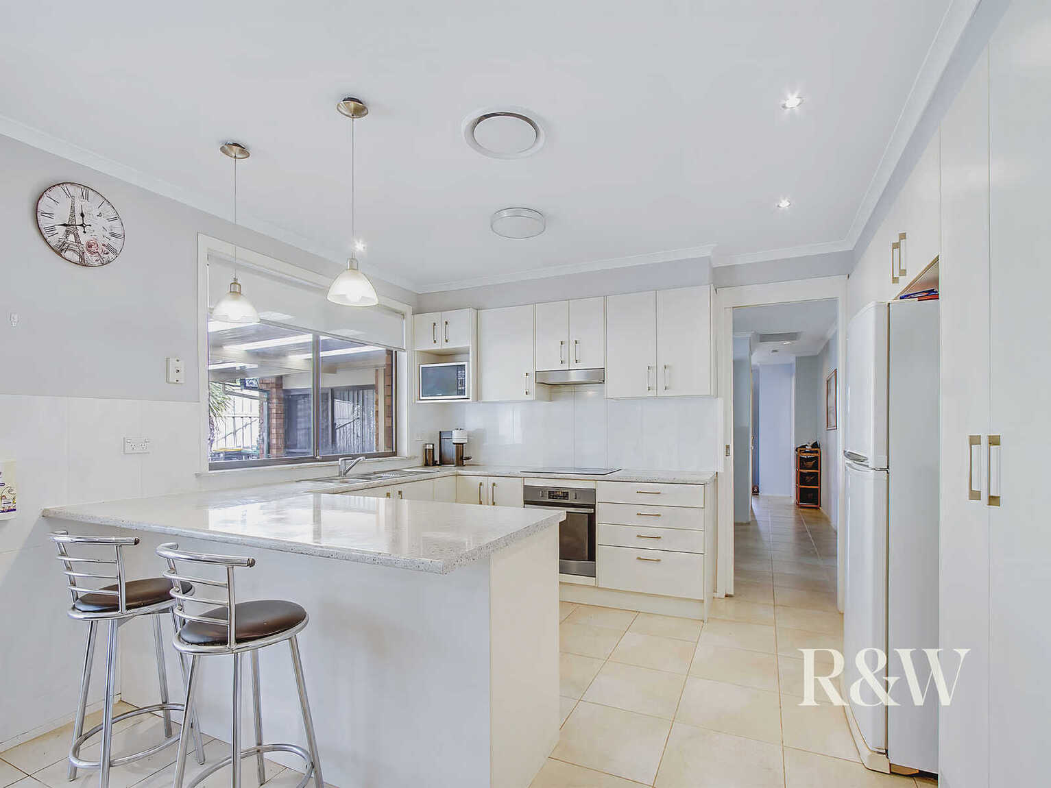 7 Eucumbene Place St Clair 7 Eucumbene Place St Clair