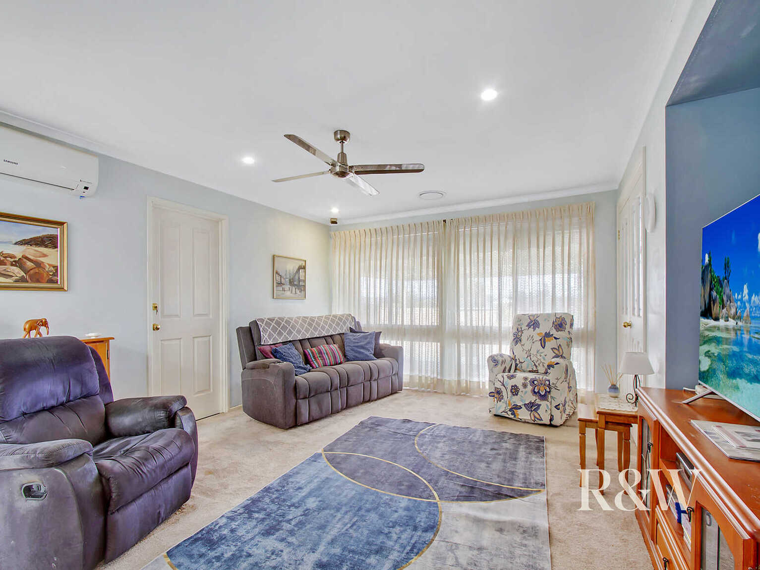7 Eucumbene Place St Clair 7 Eucumbene Place St Clair