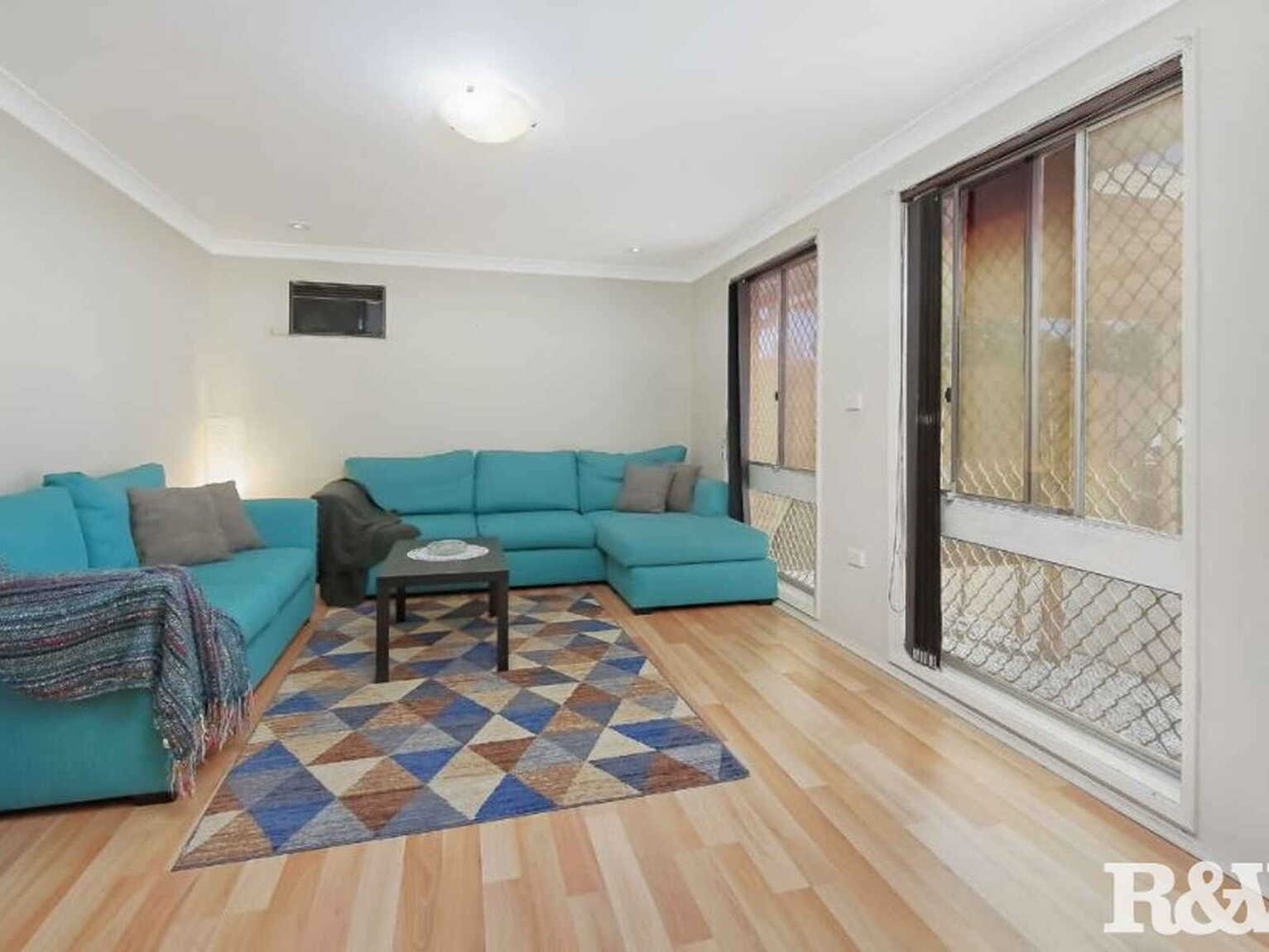 3 Standish Avenue Oakhurst