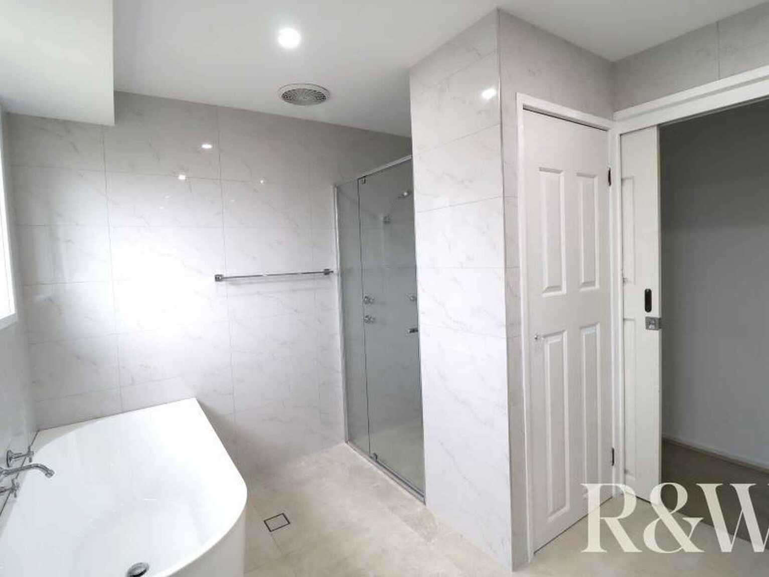 17 Rainbow Place, St Clair