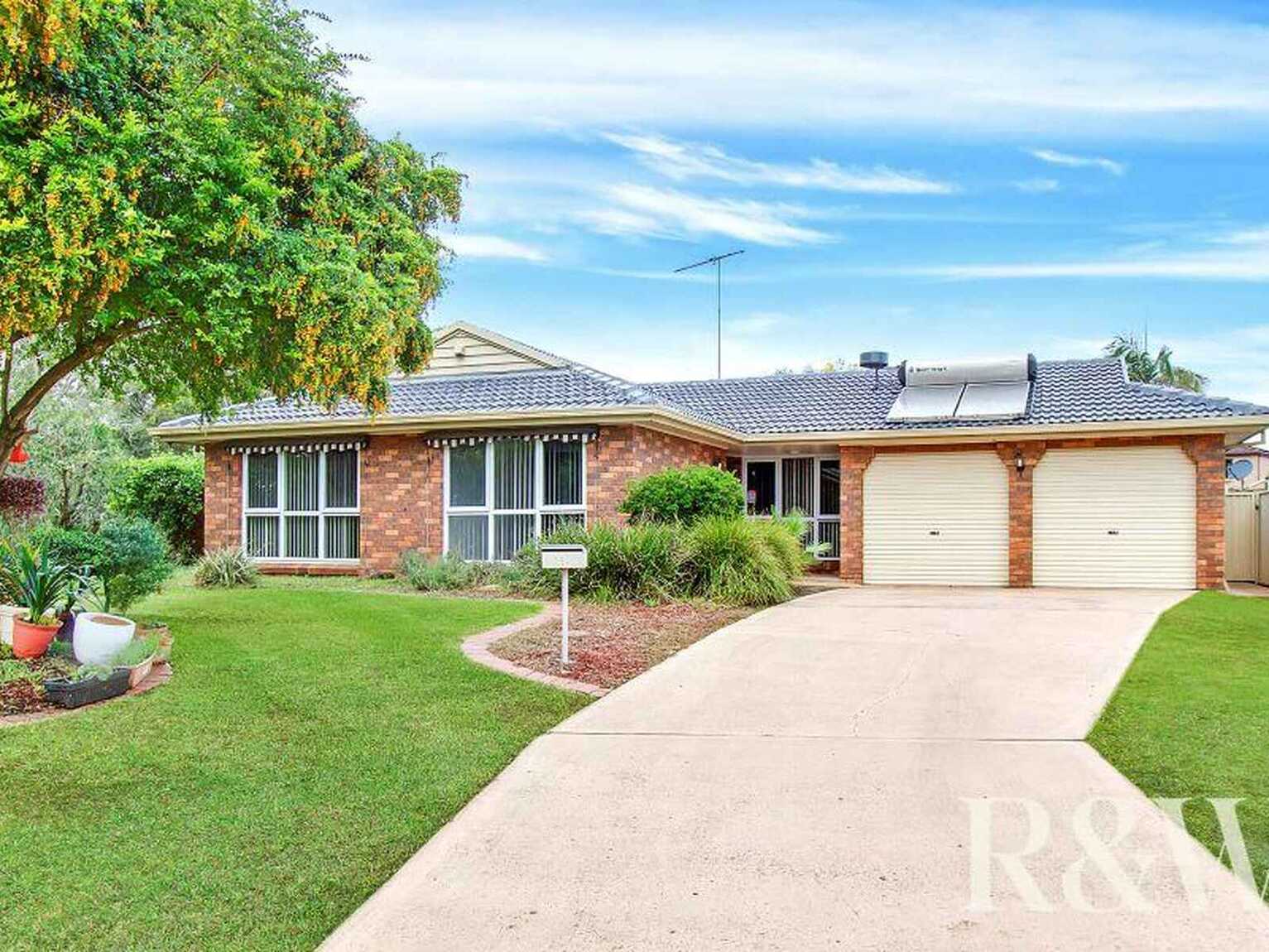 11 Moonah Grove St Clair 11 Moonah Grove St Clair