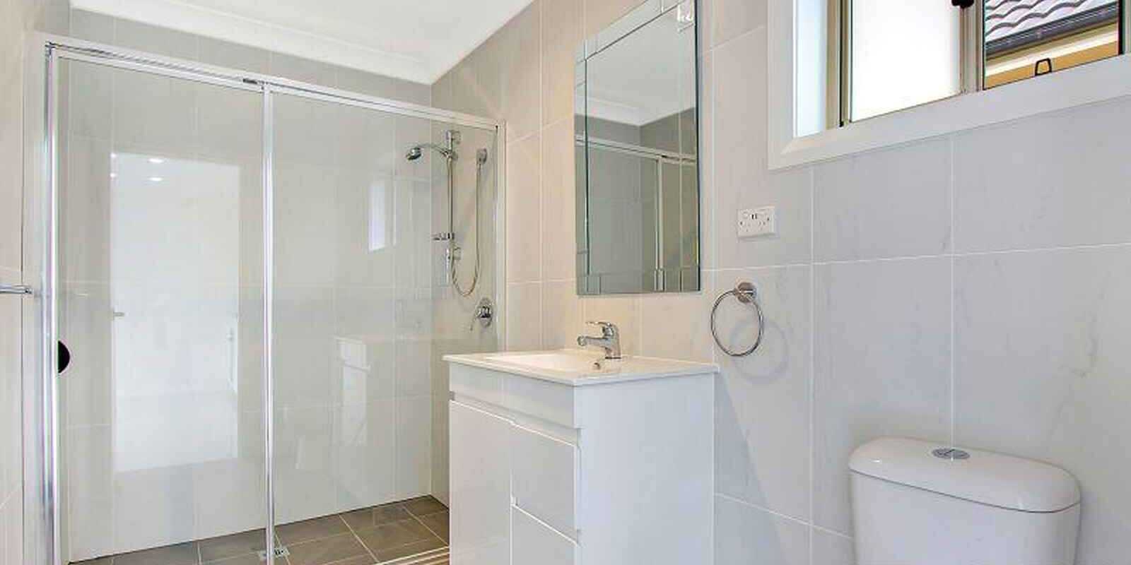 7A Hay Close St Clair