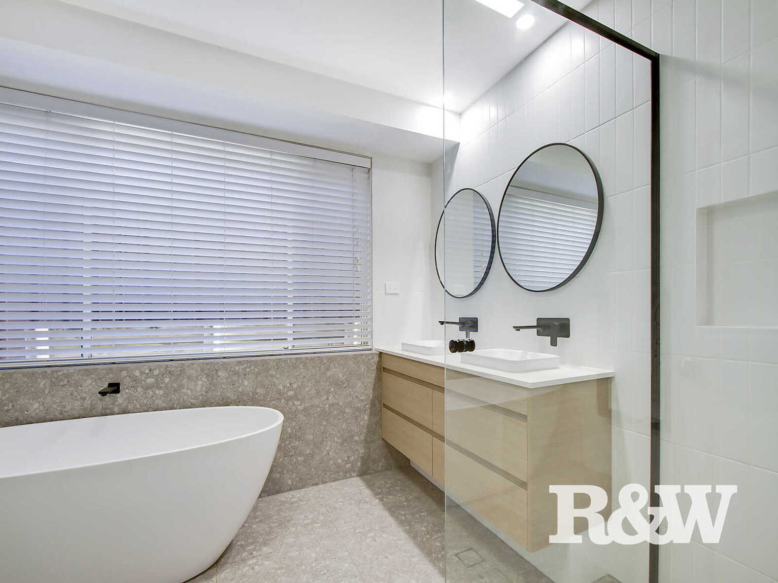 8 Cumbrae Close Erskine Park