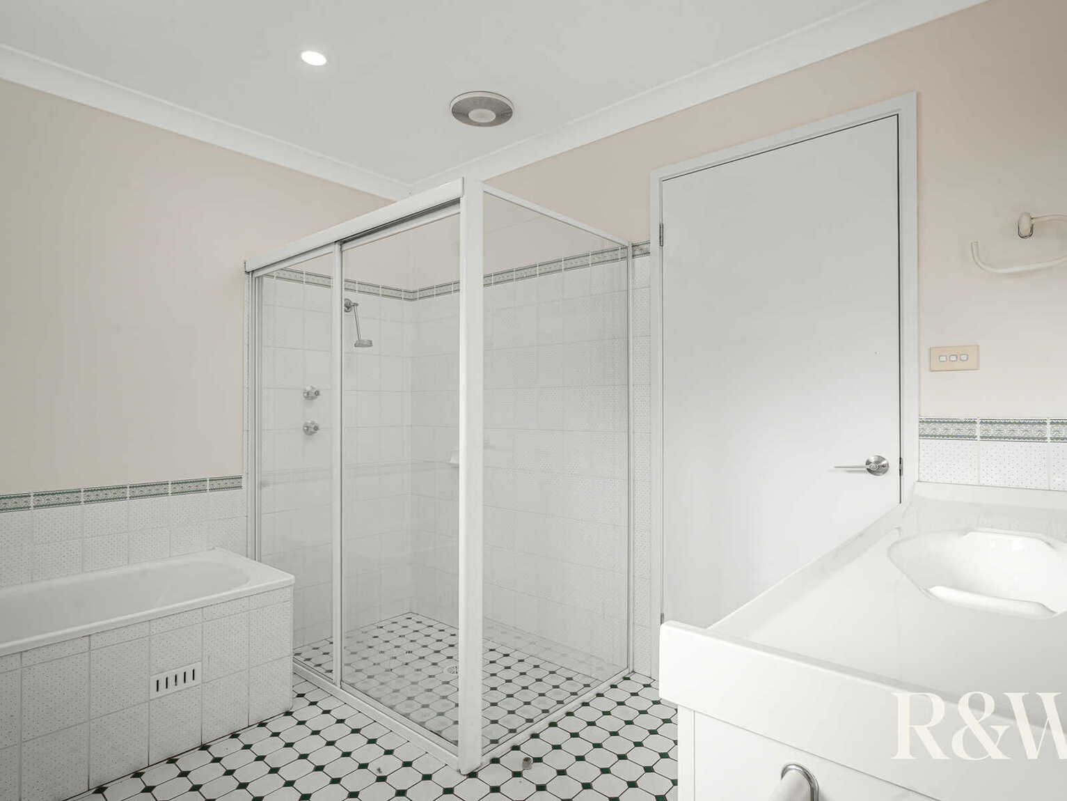 57 Kunipipi Street St Clair 57 Kunipipi Street St Clair