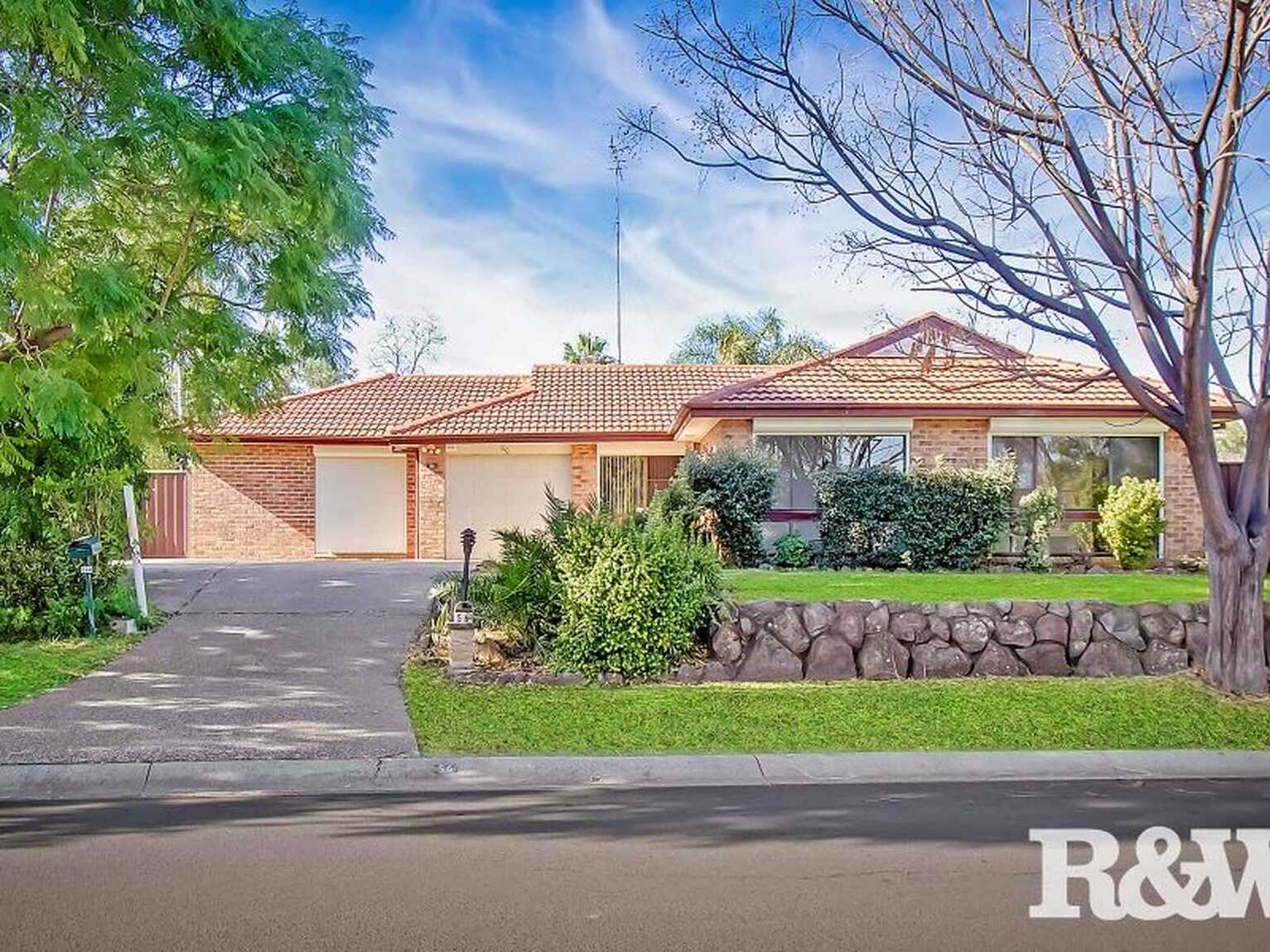 56 Timesweep Drive St Clair