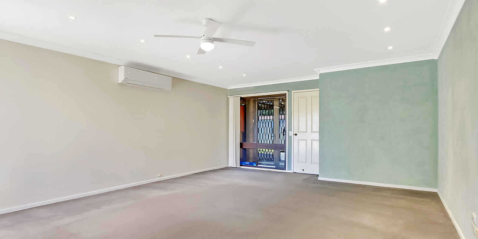 56 Timesweep Drive St Clair