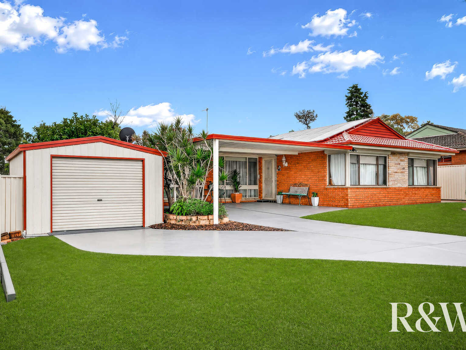 4 Nightmist Grove St Clair 4 Nightmist Grove St Clair