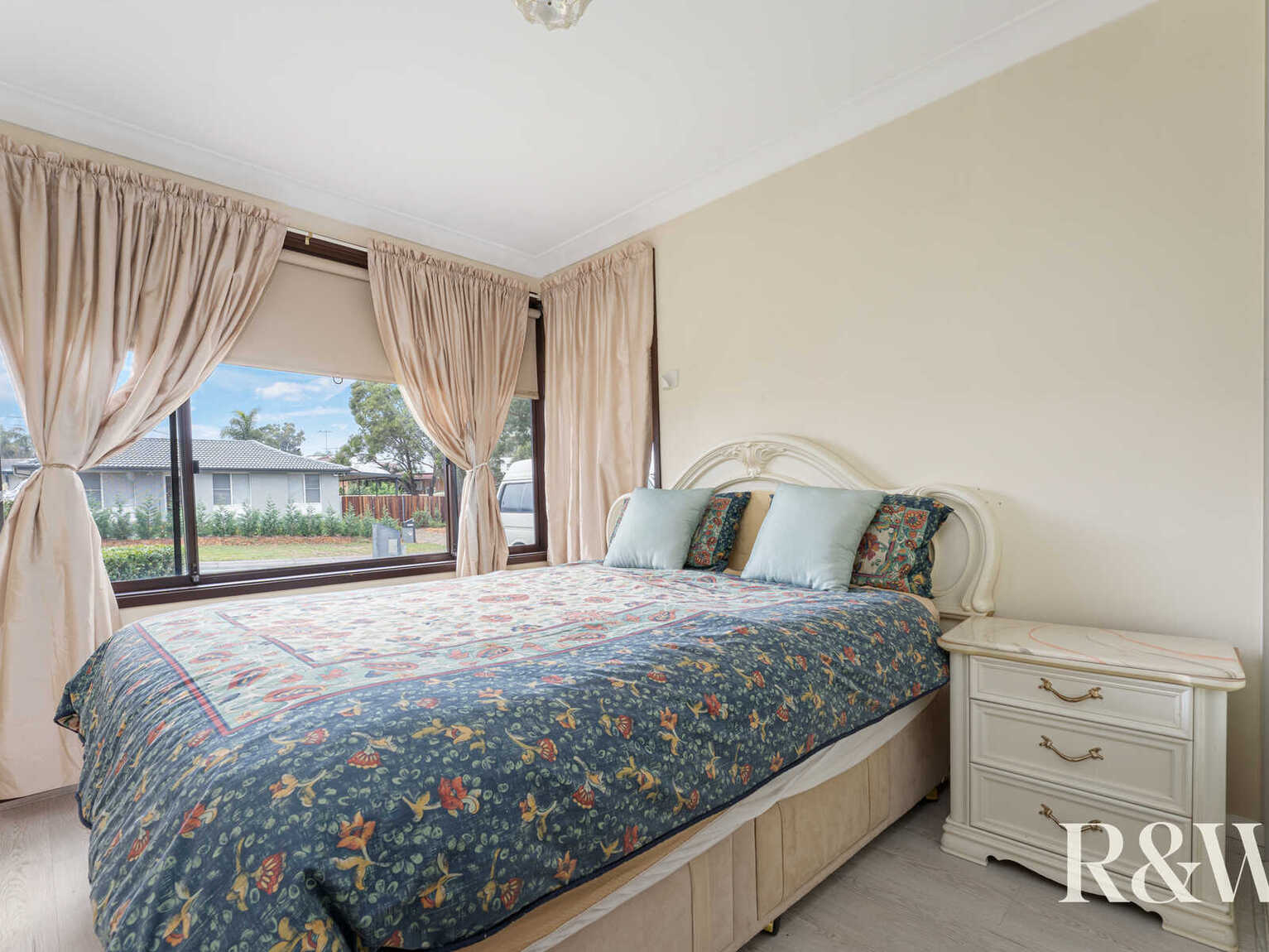 4 Nightmist Grove St Clair 4 Nightmist Grove St Clair