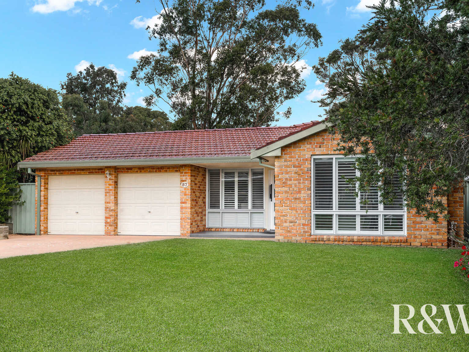57 Kunipipi Street St Clair