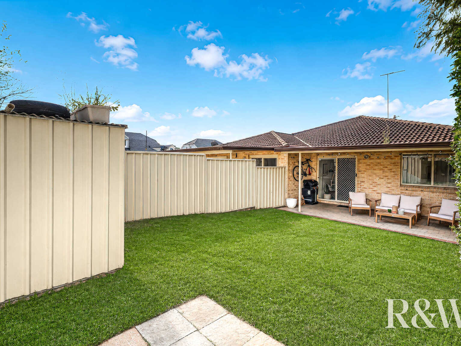 1/6 Brisbane Street Oxley Park