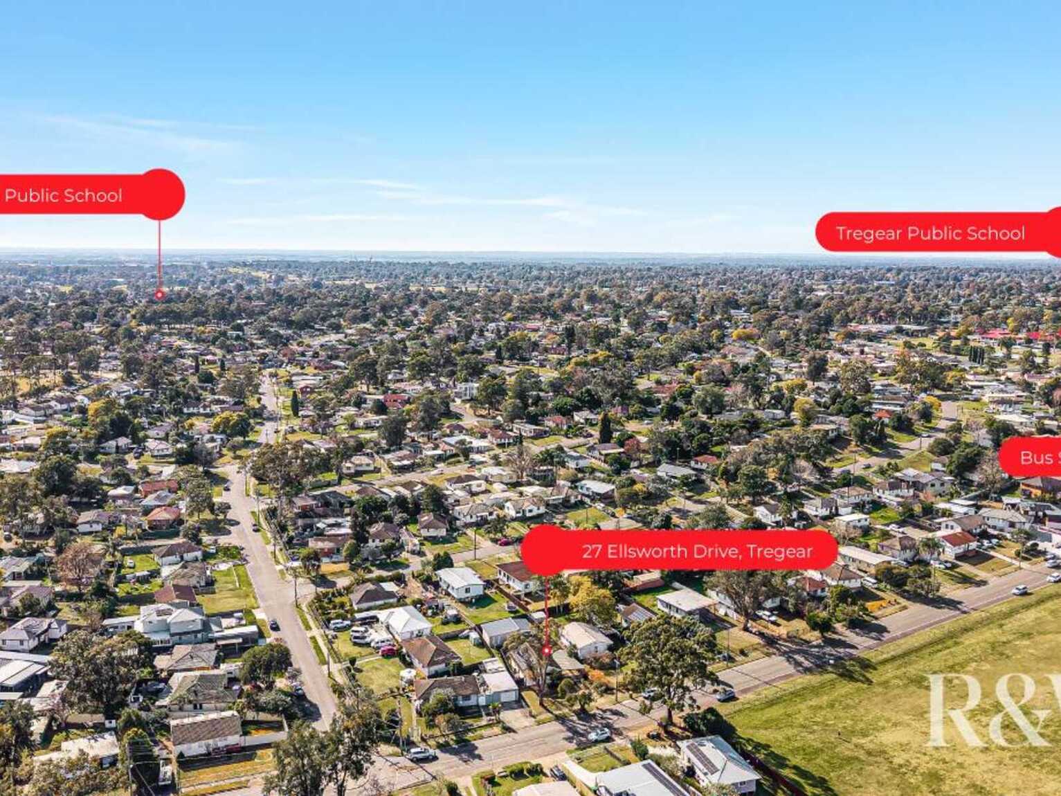 27 & 27A Ellsworth Drive Tregear 27 & 27A Ellsworth Drive Tregear