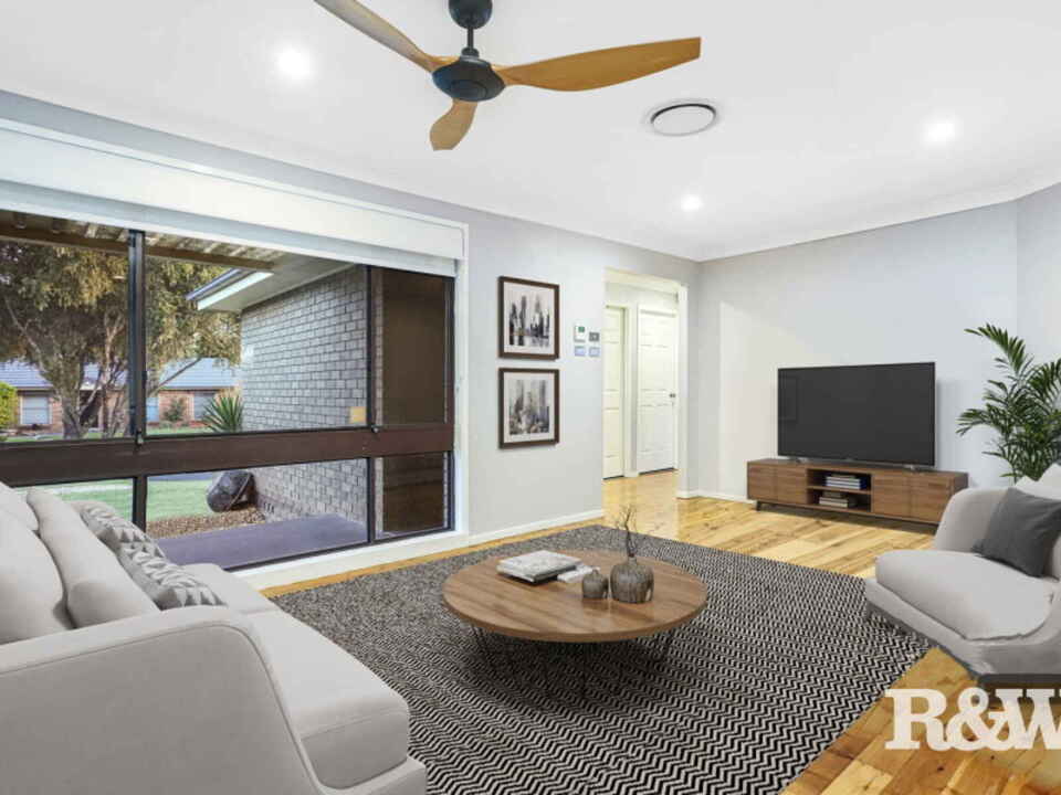 5 Kingfisher way St Clair