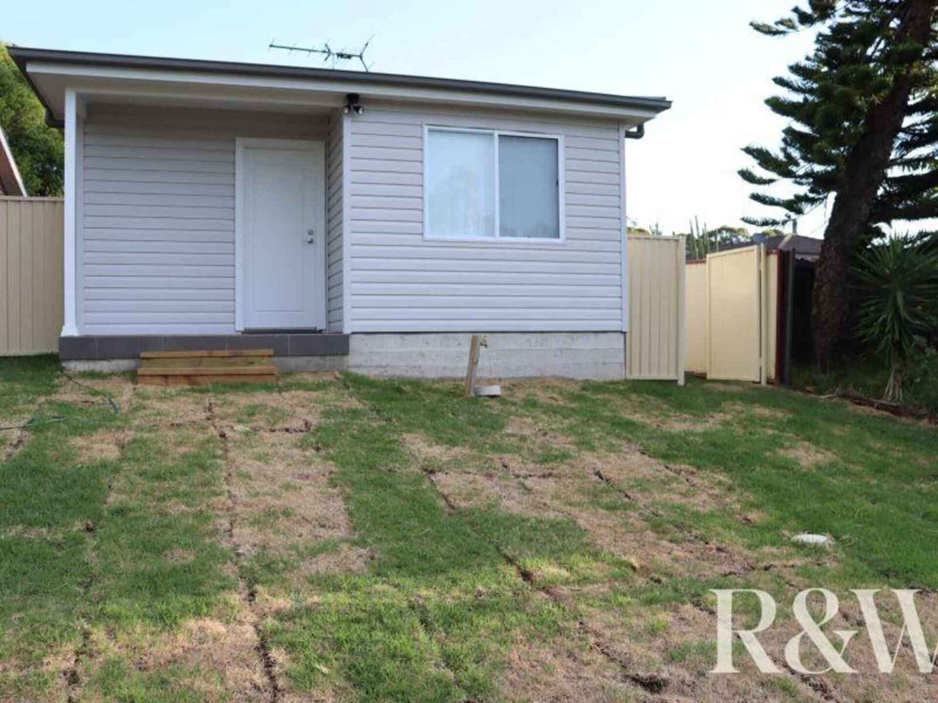 28A Borrowdale Way Cranebrook