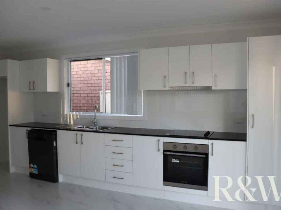 28A Borrowdale Way Cranebrook