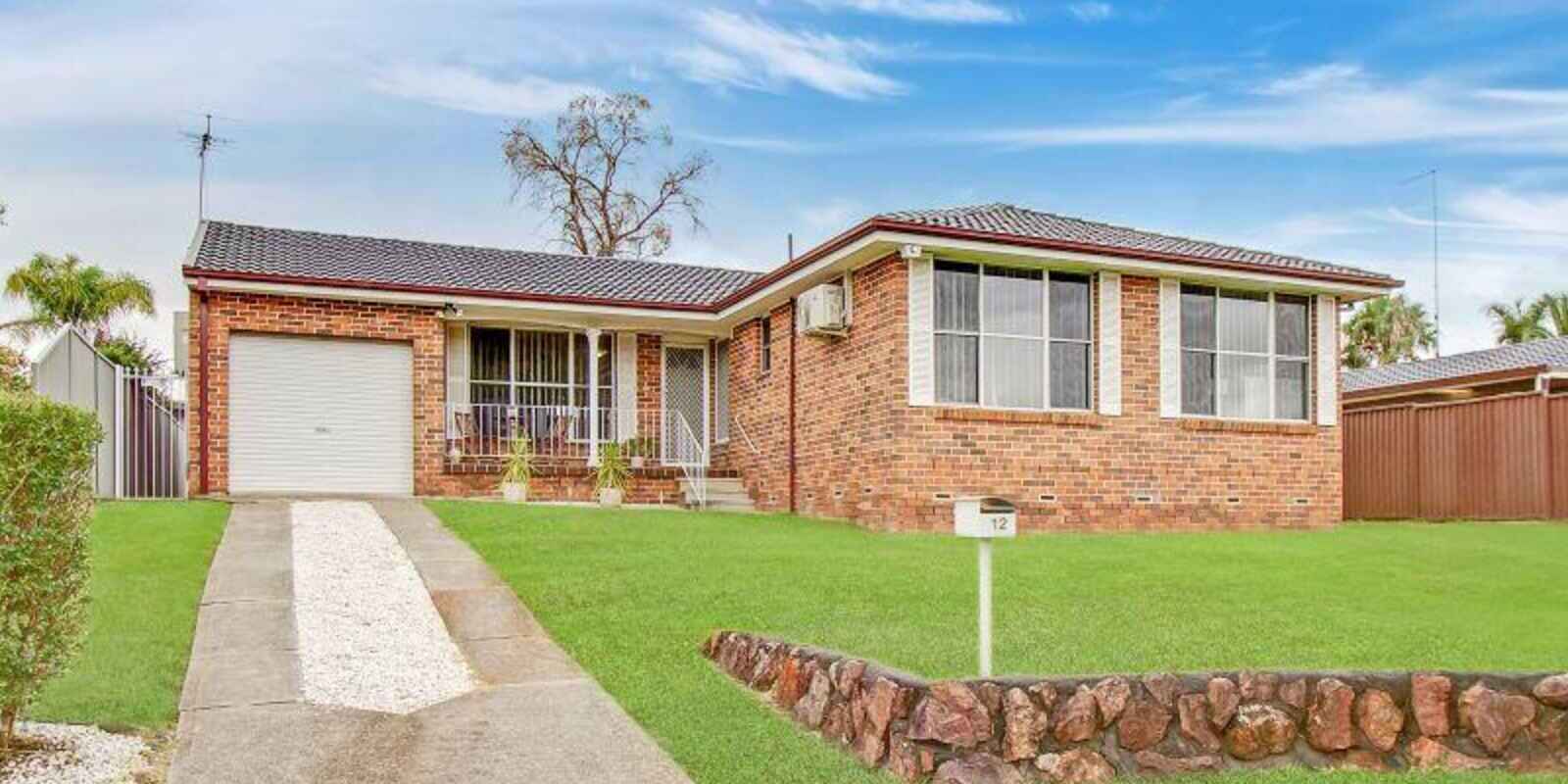 12 Como Close St Clair