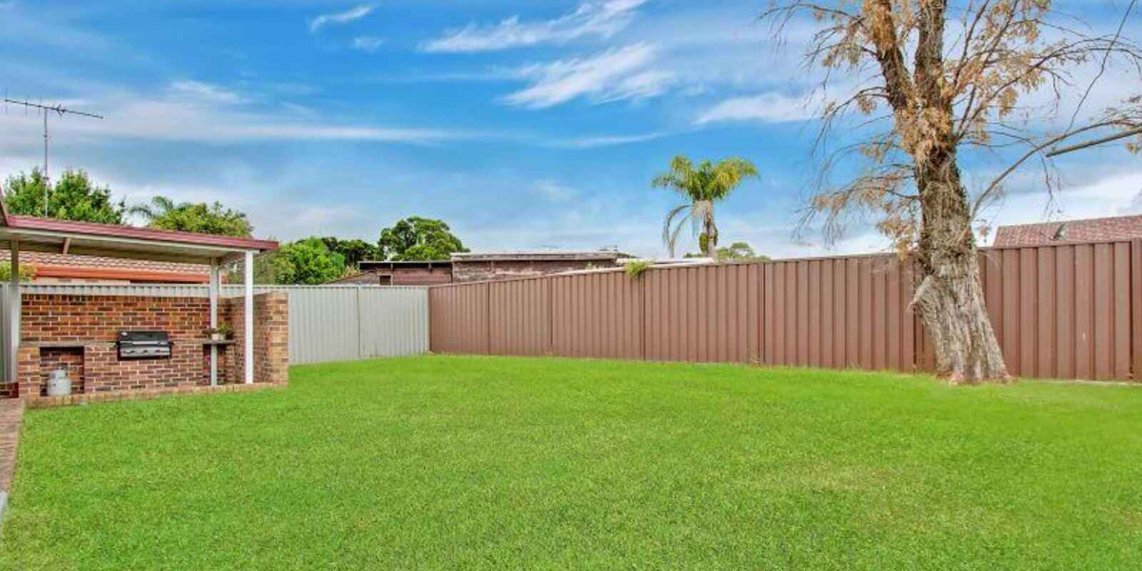 12 Como Close St Clair
