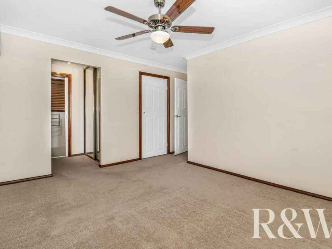 24 Lockheed Circuit St Clair