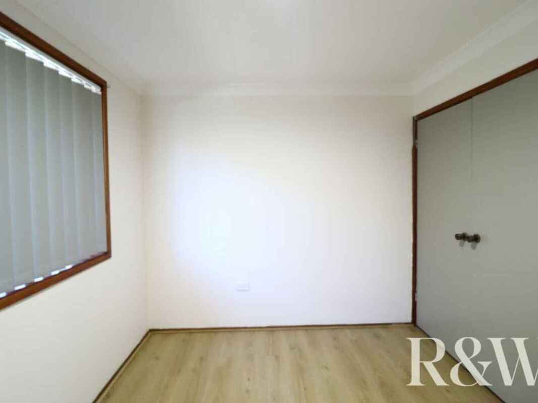 51 Coonawarra Drive St Clair