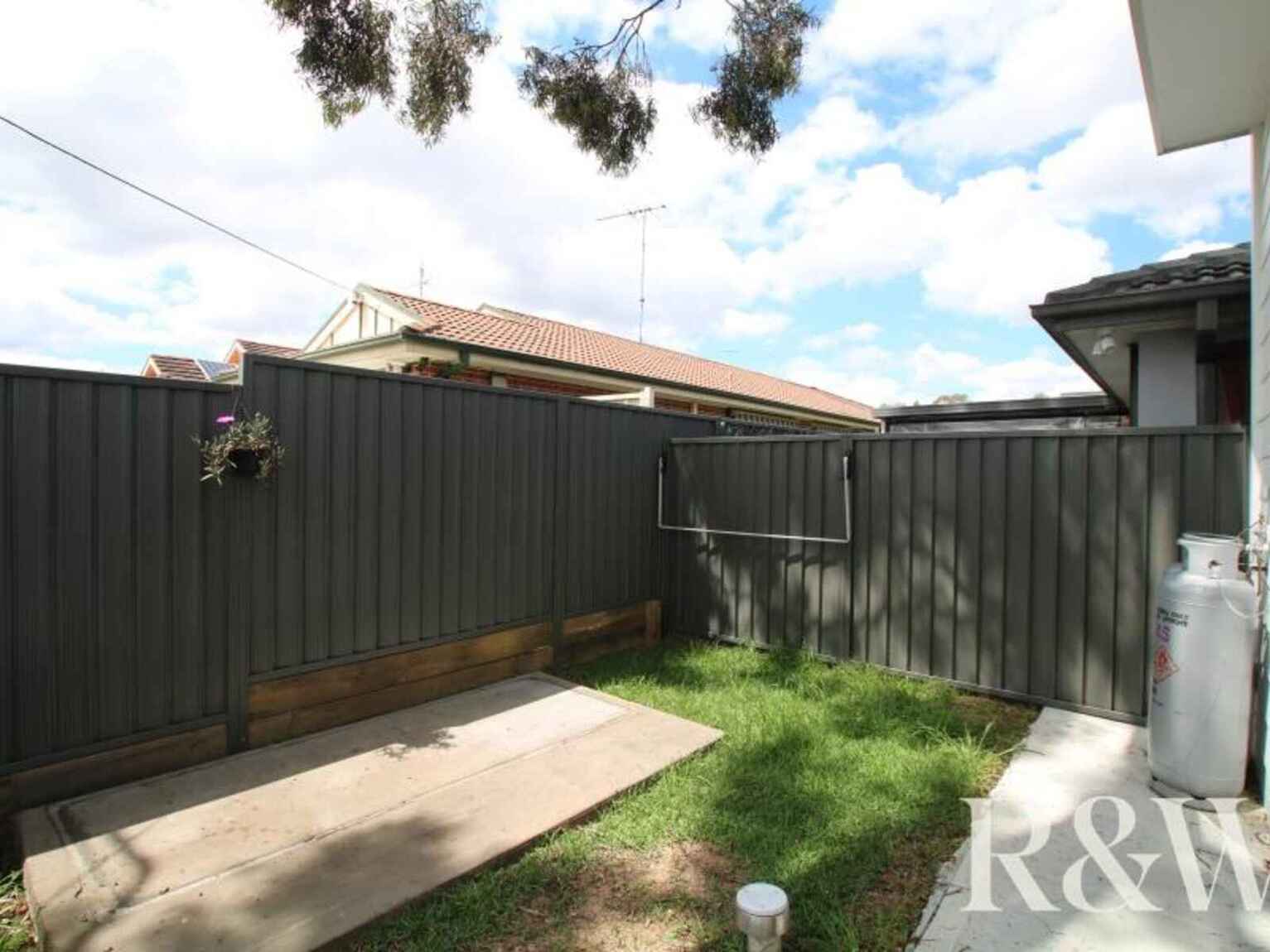 1A Cumberland Place Colyton