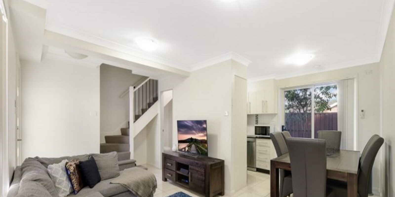 2/37 Adelaide Street Oxley Park