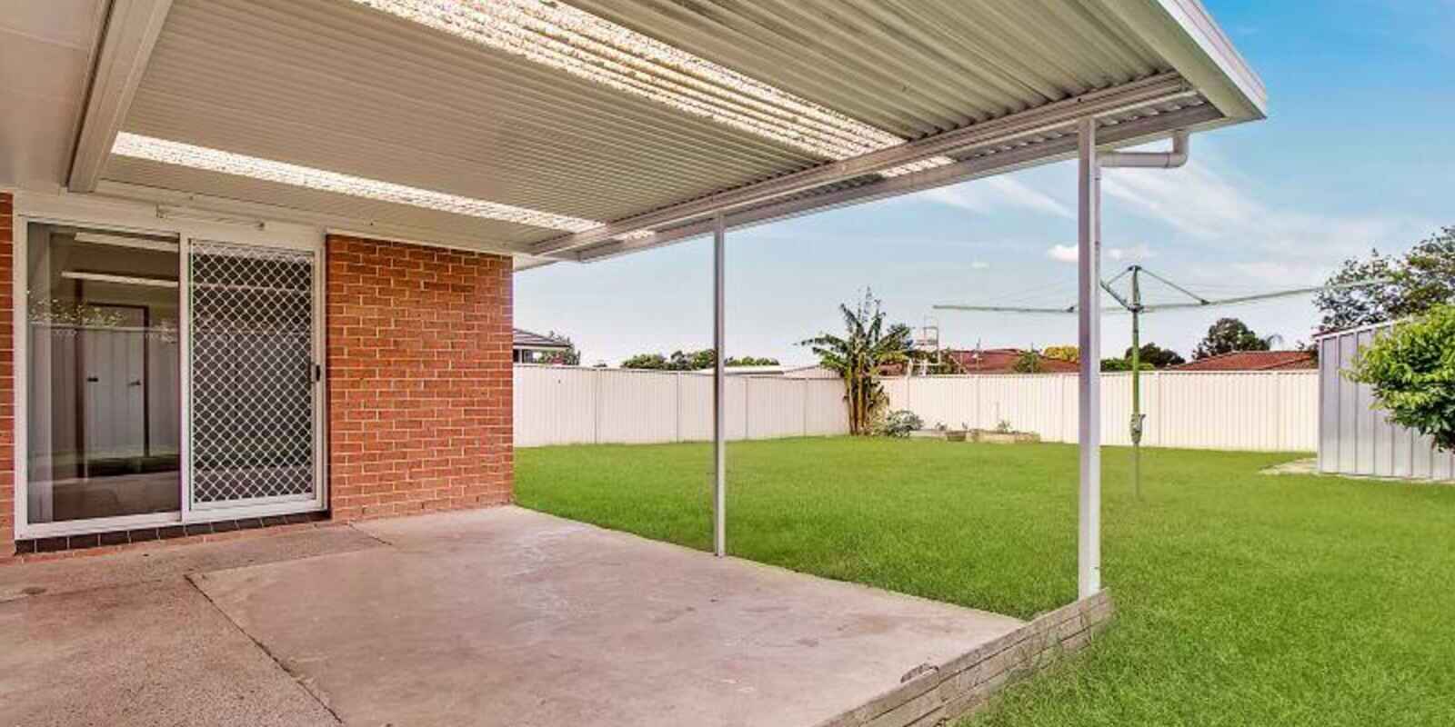 4 Sandalwood Avenue St Clair