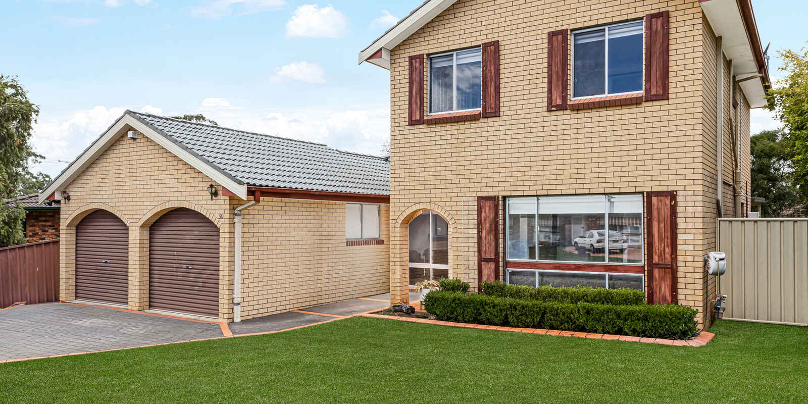 30 Francis Greenway Avenue St Clair