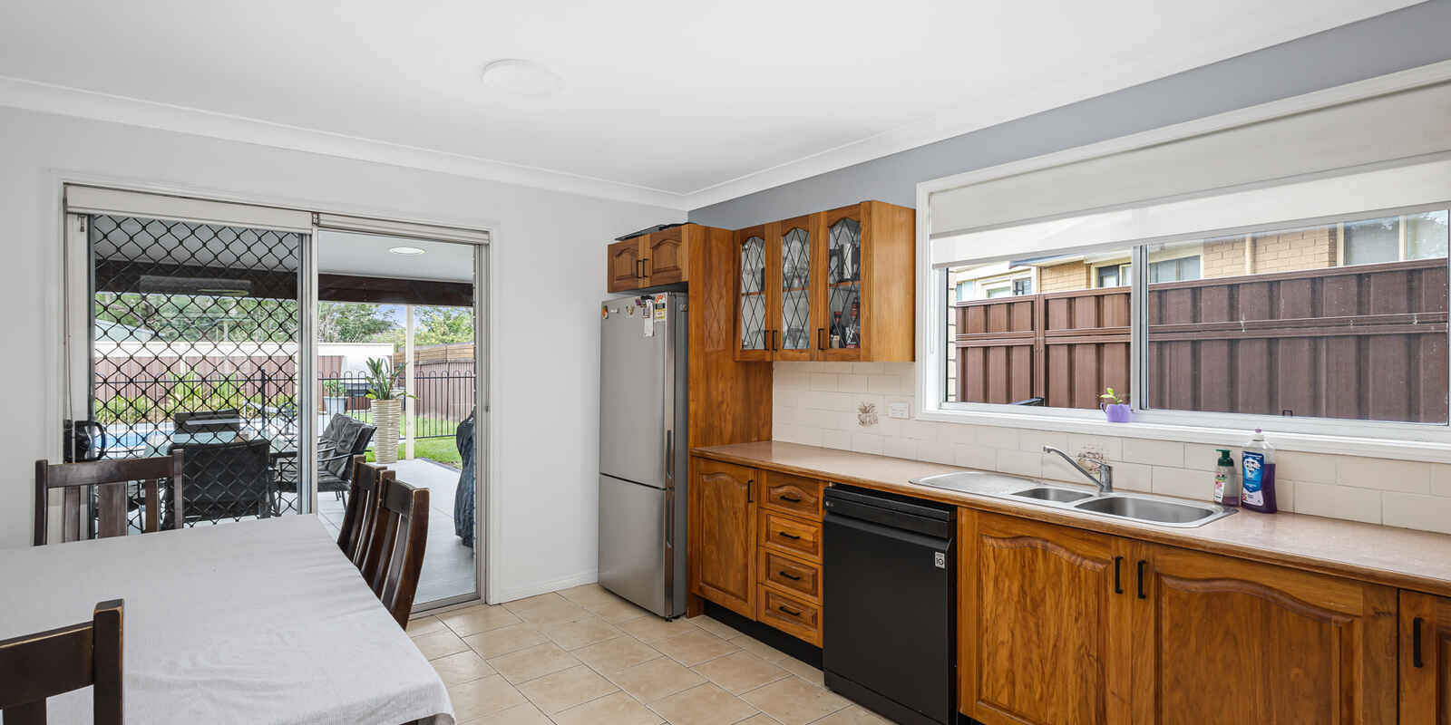 30 Francis Greenway Avenue St Clair