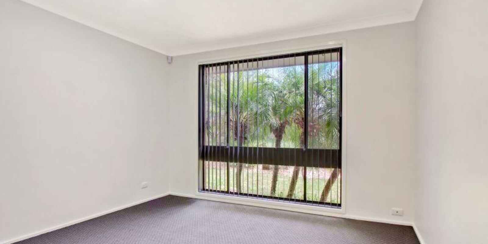 2 Francis Greenway Avenue St Clair