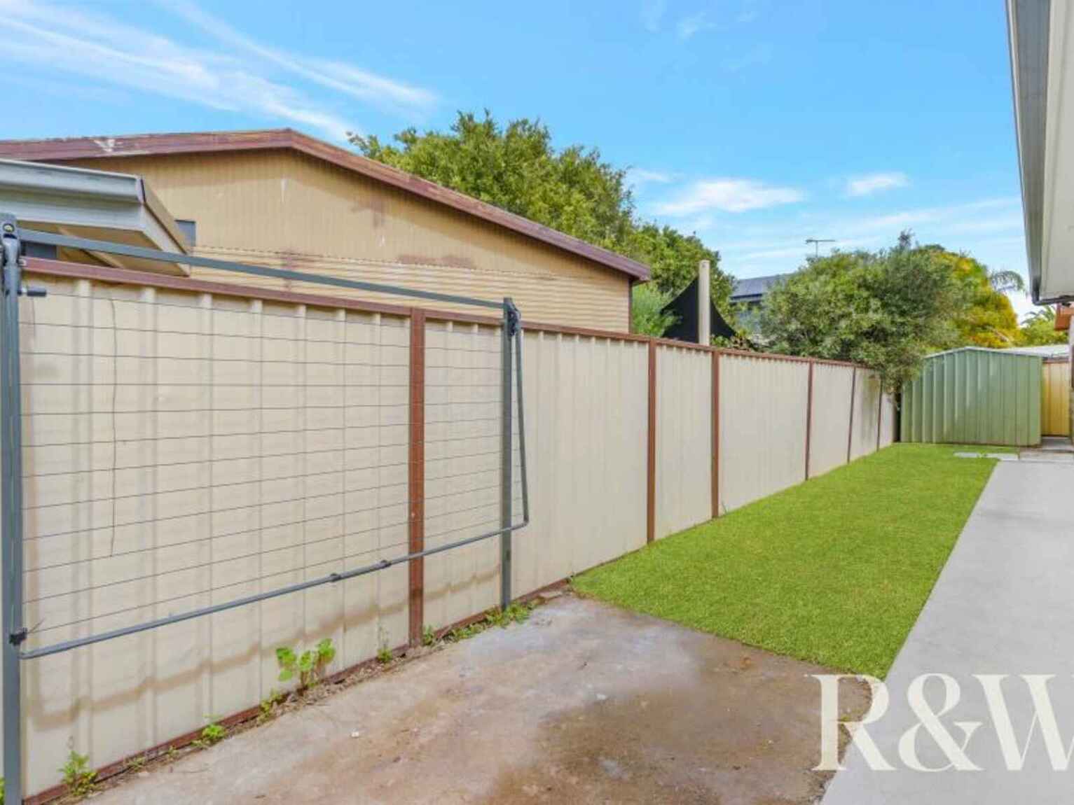 9a Clyde Avenue St Clair