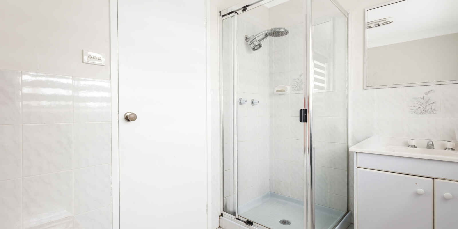 6 Ashwick Circuit St Clair