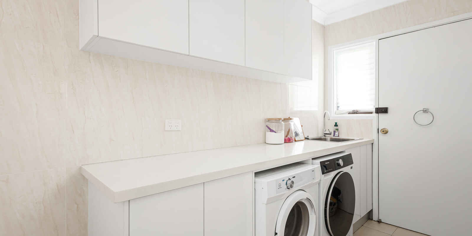 6 Ashwick Circuit St Clair