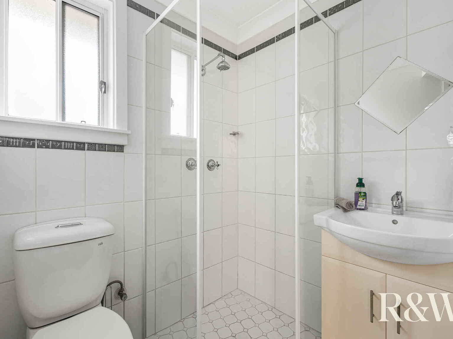 8 Lorne Avenue South Penrith