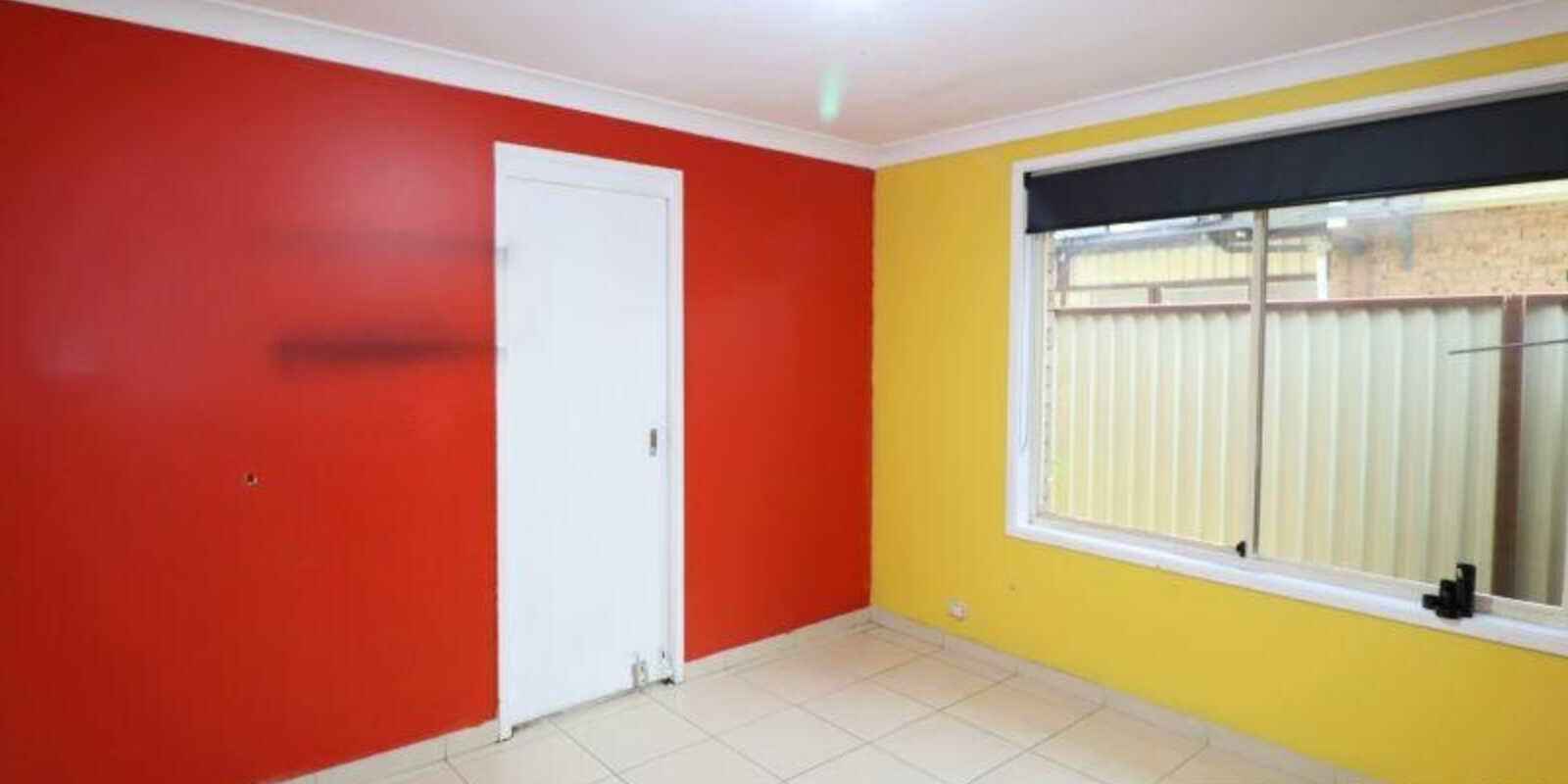 99 Explorers Way St Clair