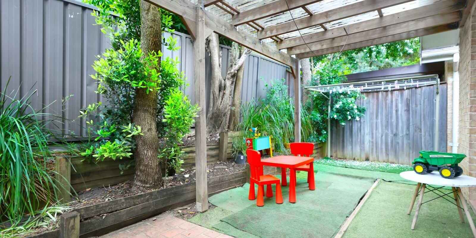 9/37 Binalong Road Pendle Hill