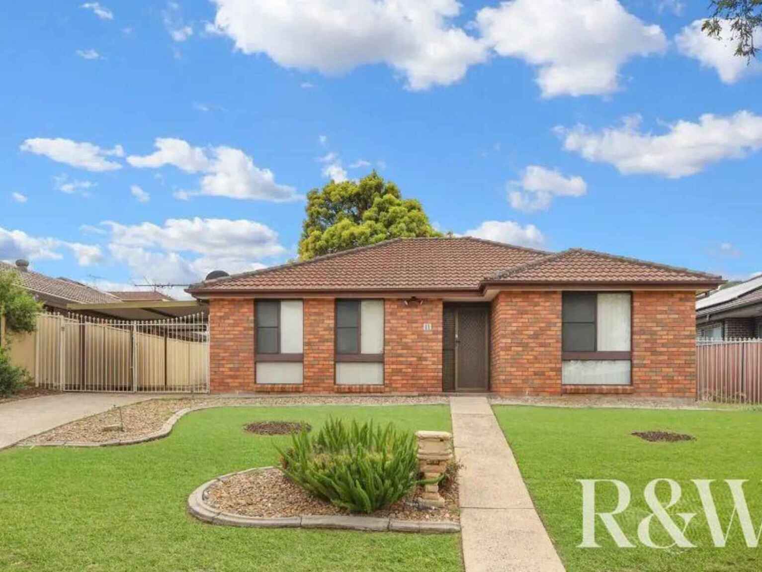 11 Flintlock Drive St Clair