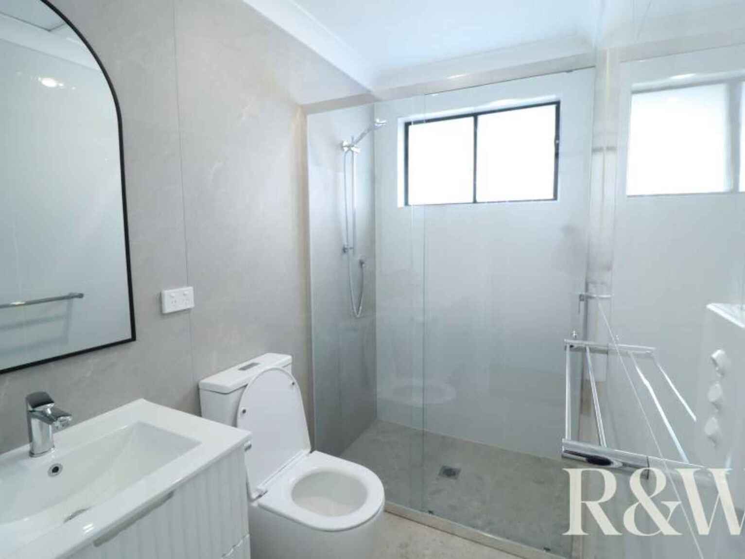 9A Tinarra Crescent Erskine Park