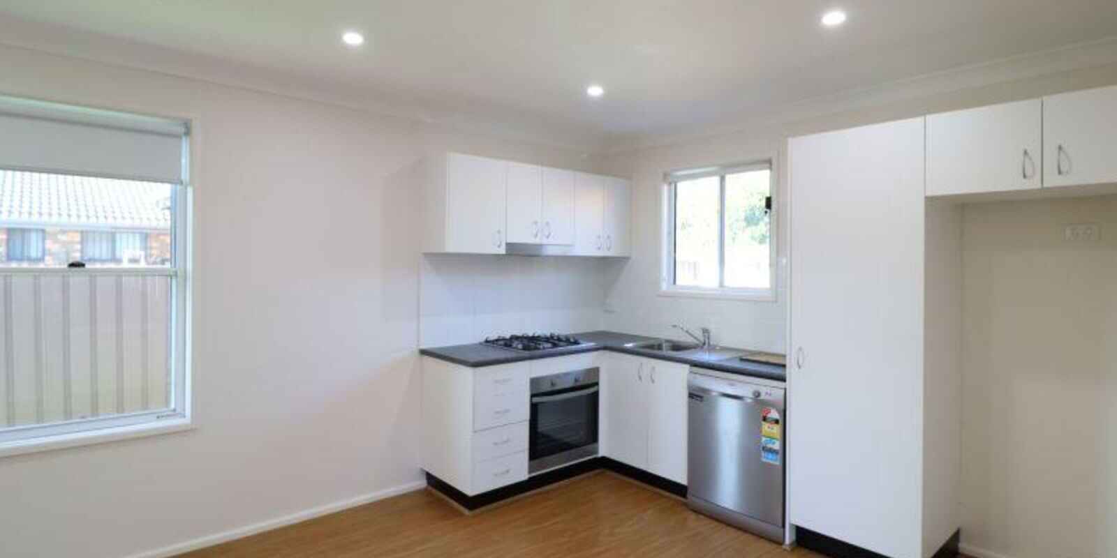 13A Chatsworth Road St Clair