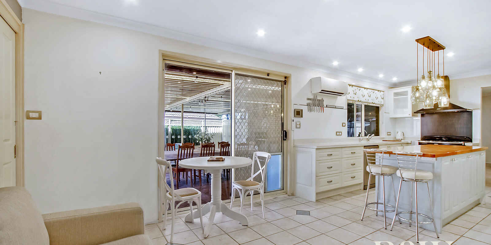 122 Explorers Way St Clair