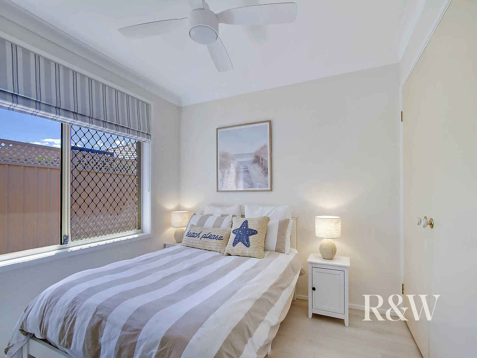 122 Explorers Way St Clair