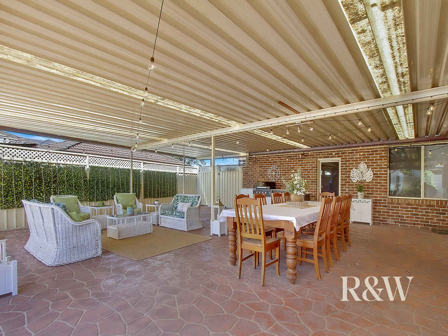 122 Explorers Way St Clair