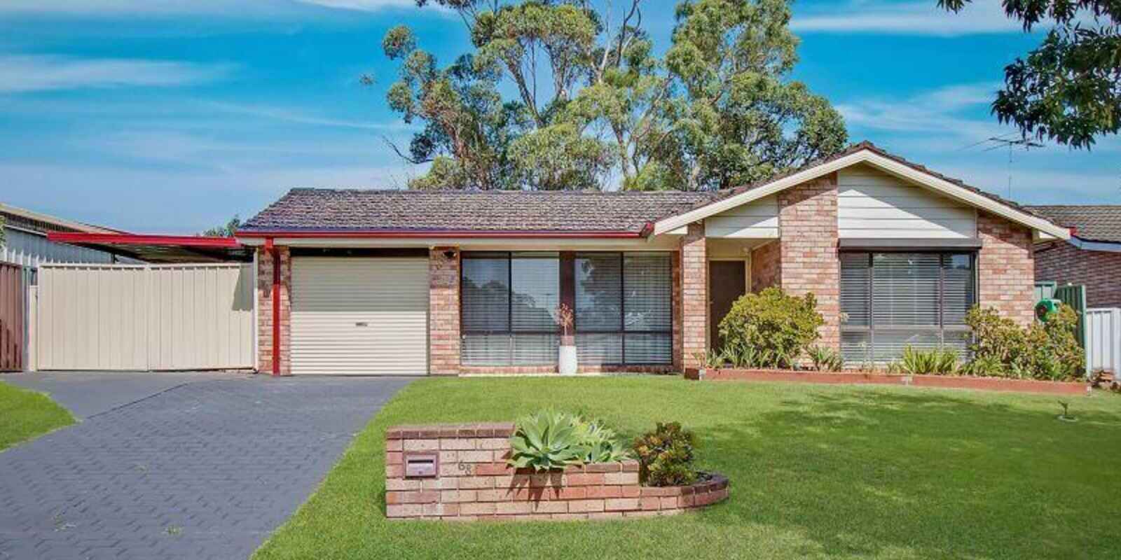 68 Windrush Circuit St Clair