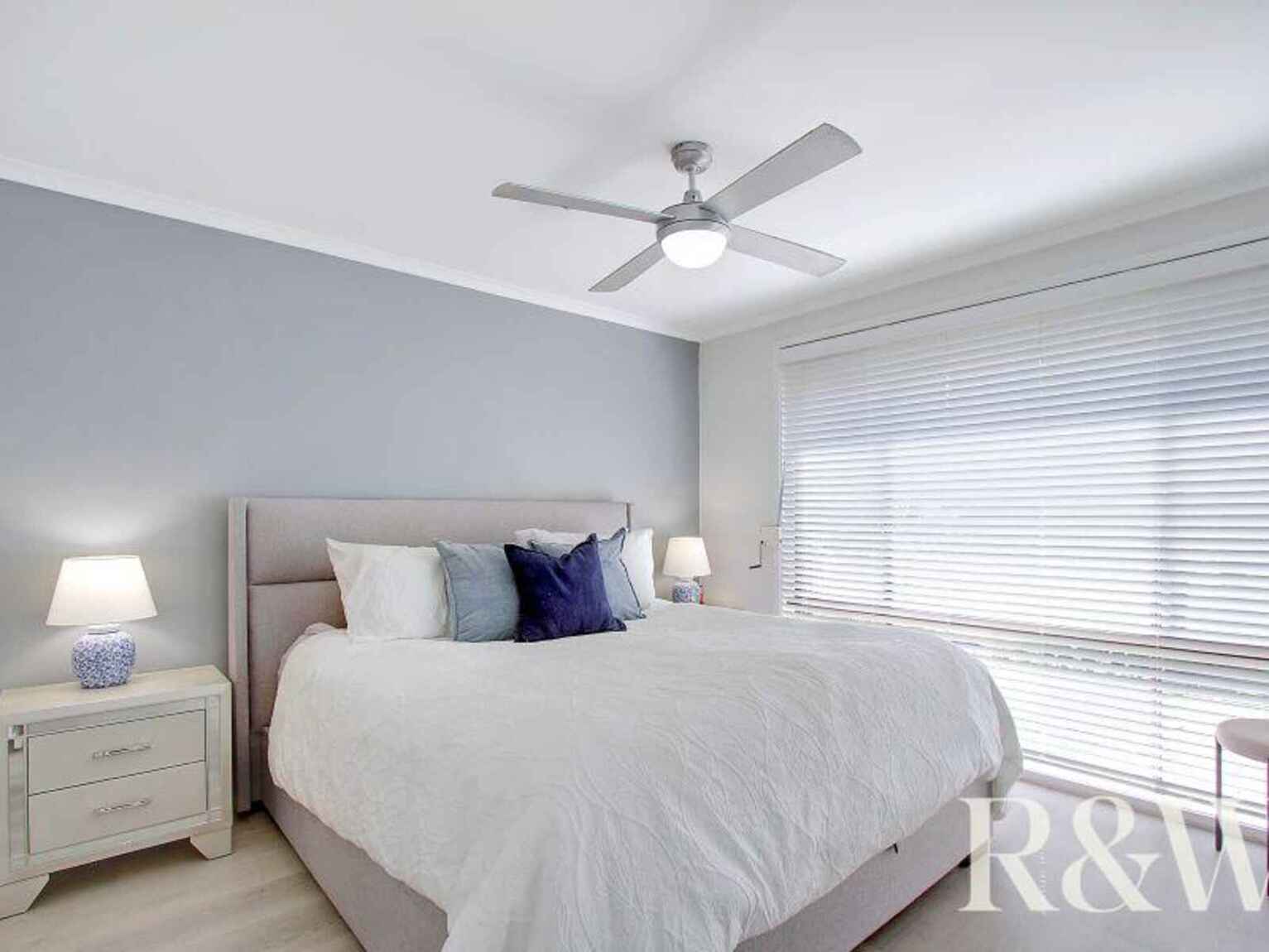 68 Windrush Circuit St Clair