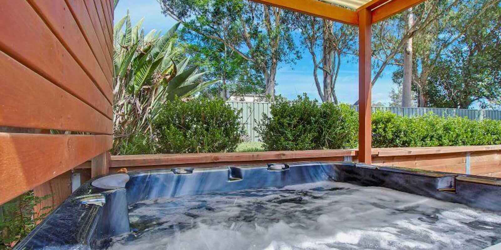 68 Windrush Circuit St Clair