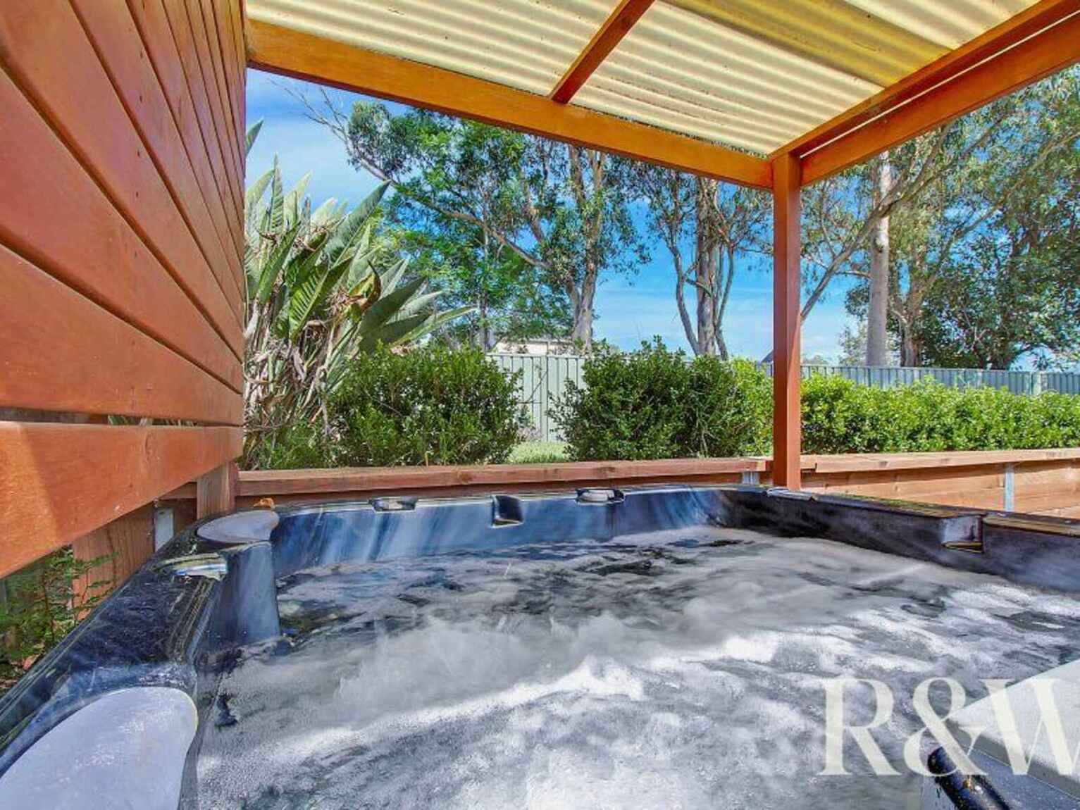 68 Windrush Circuit St Clair