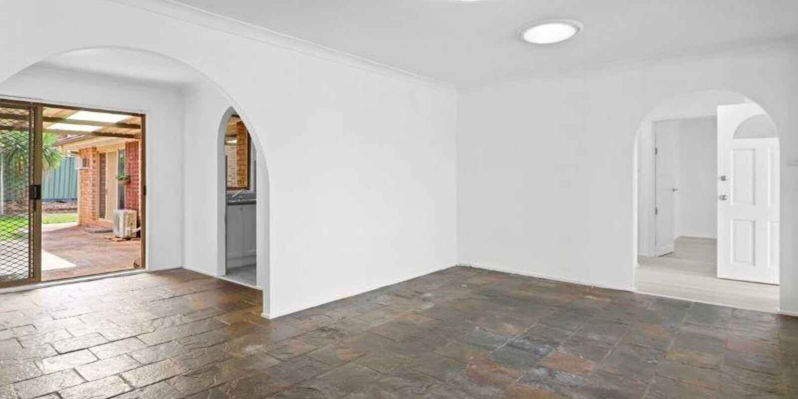 17 Rainbow Place St Clair