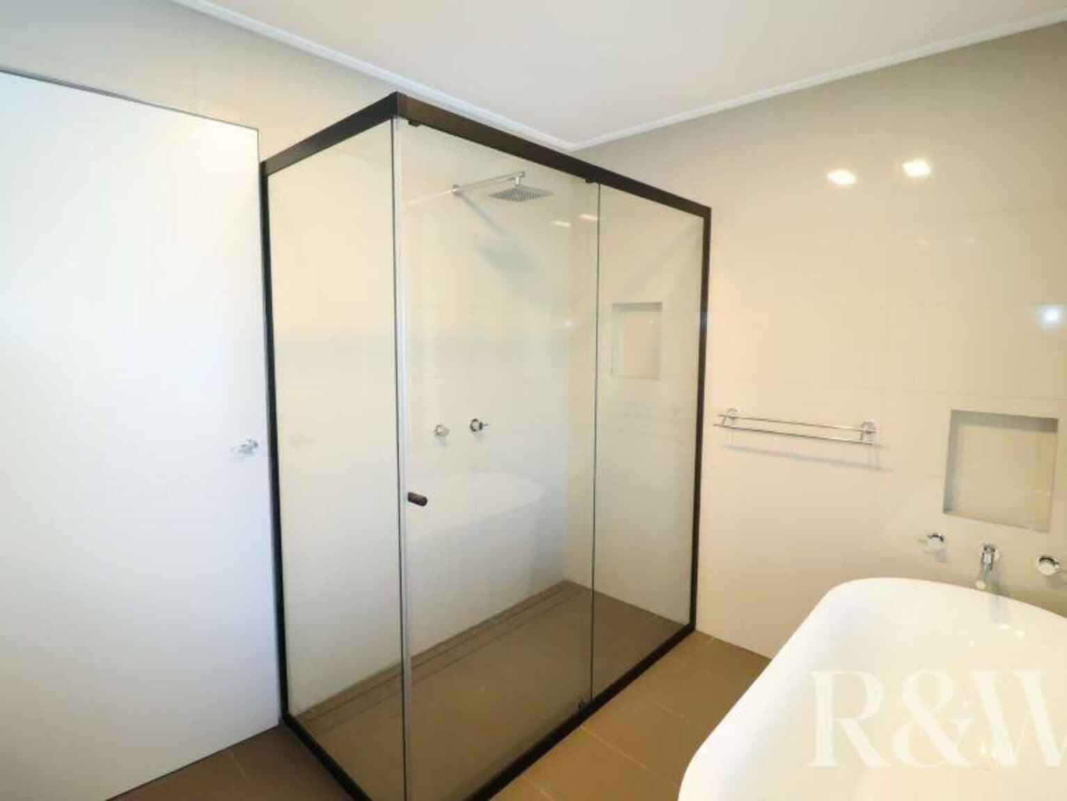 8 Nightmist Grove St Clair